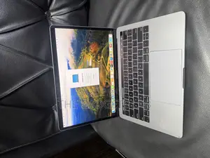 Laptop Apple MacBook Pro 2019 16GB Intel Core i7 SSD 512GB