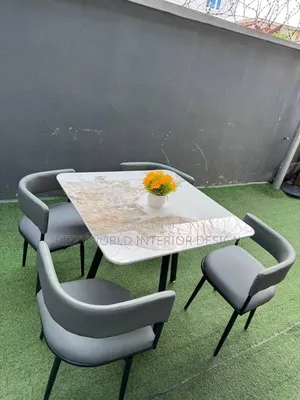 Elegant Dining Table With 4 Chair.