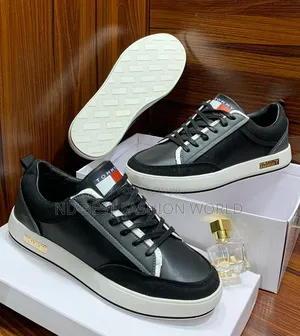 Tommy Quality Sneakers