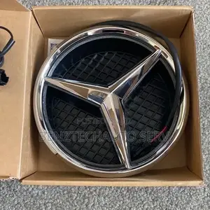 Ml350 (2013) Front Grill Logo With Led Light