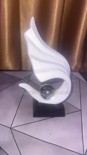 Resin Flocking Art Luxury Decorative Items