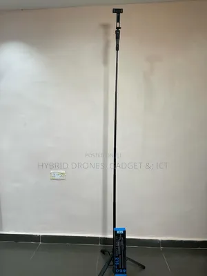 7ft Strong Tripod for Content Video Shoot