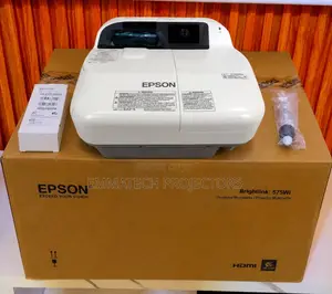 Interactive Ultra Short Throw Projector With Pen