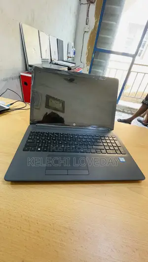 Laptop HP 250 G7 12GB Intel Core i7 SSD 256GB