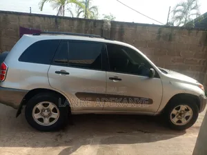 Toyota Alphard 2005 Grey