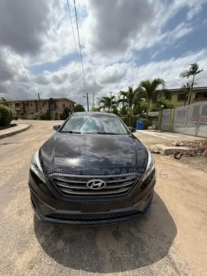 Hyundai Sonata Sport Sedan FWD (2.4L 4cyl 6A) 2016 Black