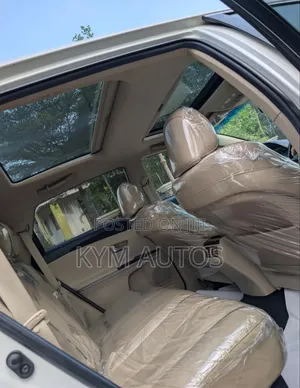 Toyota Venza 2012 White