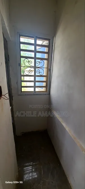 1bdrm Apartment in Goshen, Pyakasa for rent