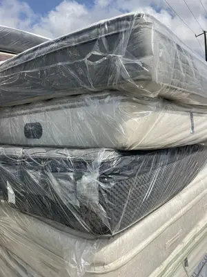 6x6 12 Inches Foreign Hybrid Canadian Mattress