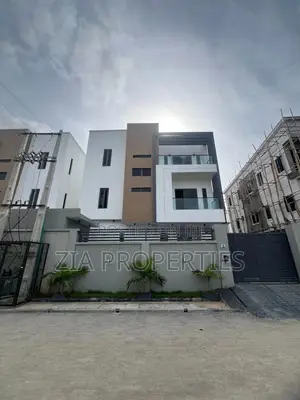 5bdrm Duplex in Lekki Phase 1 for sale