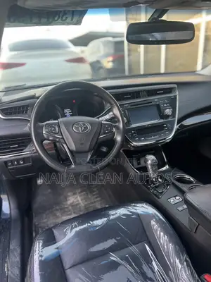 Toyota Avalon XLE Premium 4dr Sedan (3.5L 6cyl 6A) 2015 Green