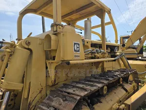 D8h Bulldozer With Ripper