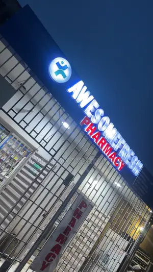 Alucoboard Facing Board With Signage’S Written