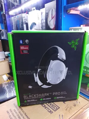 Wireless Esports Headset Black Shark V2 Pro.