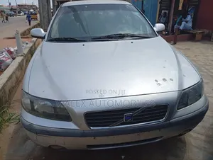 Volvo S60 2005 Silver