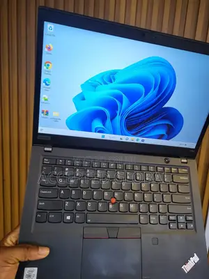 Laptop Lenovo ThinkPad T14 G1 8GB Intel Core i7 SSD 256GB