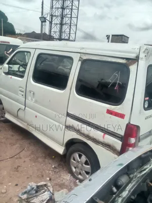 Daihatsu Hijet 2005 White