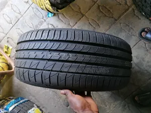 225/45r17 Dunlop Tyre Made in Japan