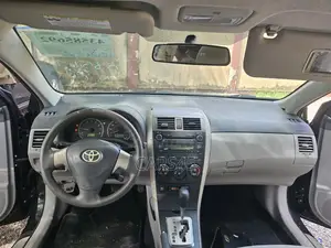 Toyota Corolla 2010 Black