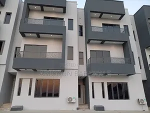 4bdrm Duplex in Guzape Main Abuja for sale