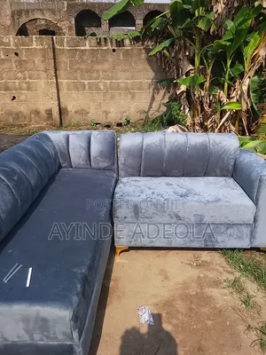 Brand New L Shaped Chair With Table