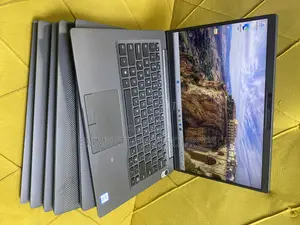 Laptop Dell Latitude 7400 8GB Intel Core i7 SSD 256GB