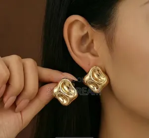 Lady Earrings