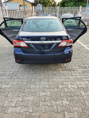 Toyota Corolla 2011 Blue