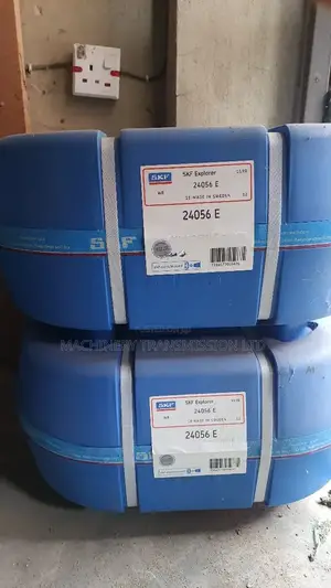24056e Spherical Roller Bearing (280x420x140mm) for Heavy Machinery