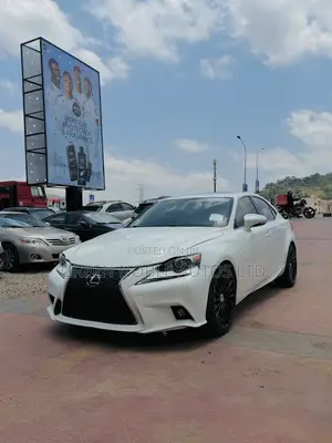 Lexus IS 2017 White