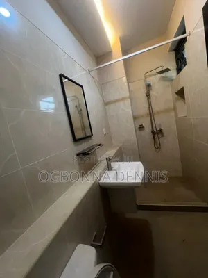 3bdrm Apartment in Lekki Phase 1 for sale