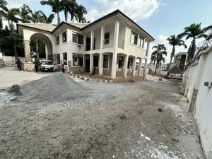 5bdrm Duplex in Maitama Main Abuja for rent