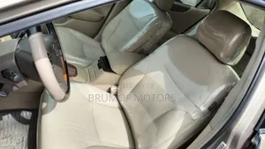 Lexus ES 330 Sedan 2004 Gold