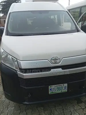 Toyota Hiace Bus for Hire