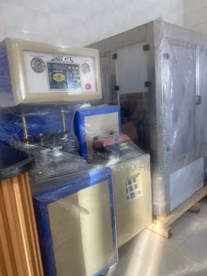 Semi Automatic Pet Blowing Machine