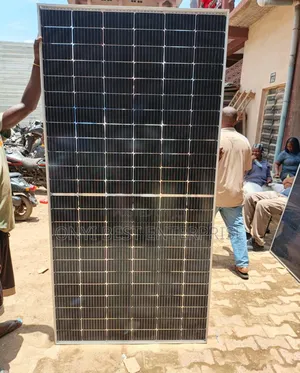 Itel Bifacial Solar Panels 600watts Brand New One