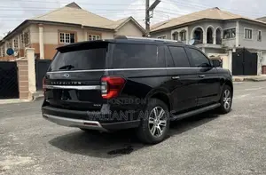 Ford Expedition 2023 Black