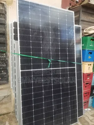 550w Jinko Non Bificial Monocrystalline Solar Panel