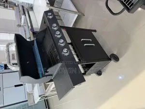 4 Burners Black Gas Barbecue Grill Now Available