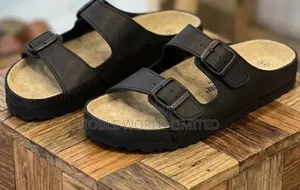 Solid Black/Blue/Brown Unisex Slide K