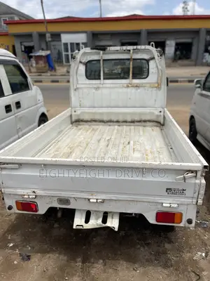 Suzuki APV Minibus 2012 White
