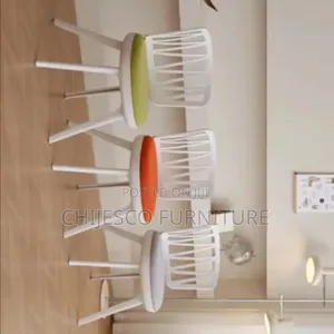 Quality Restaurant Bar Plastic Chairs