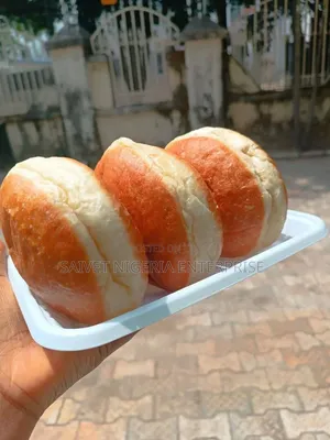 Fluffy Doughnut Box of 3