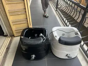 Pedicure Seat and Bowl