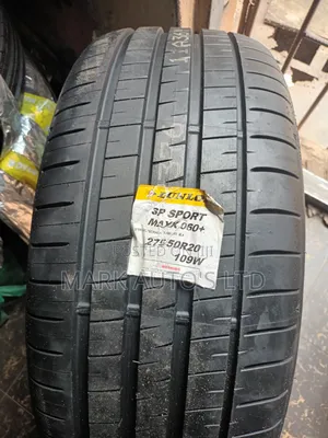 275/50/20 Dunlop Tyre