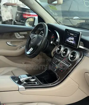 Mercedes-Benz GLC-Class 2017 White