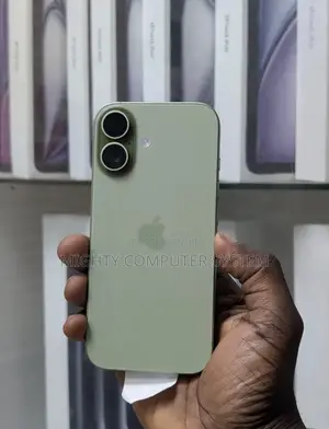New Apple iPhone 17 256 GB