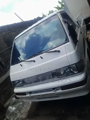 1992 Mistubishi Fuso L300
