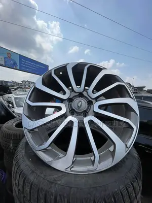 22-Inch Rim Range Rover Vogue 2020