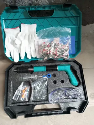 Hand Nail Gun